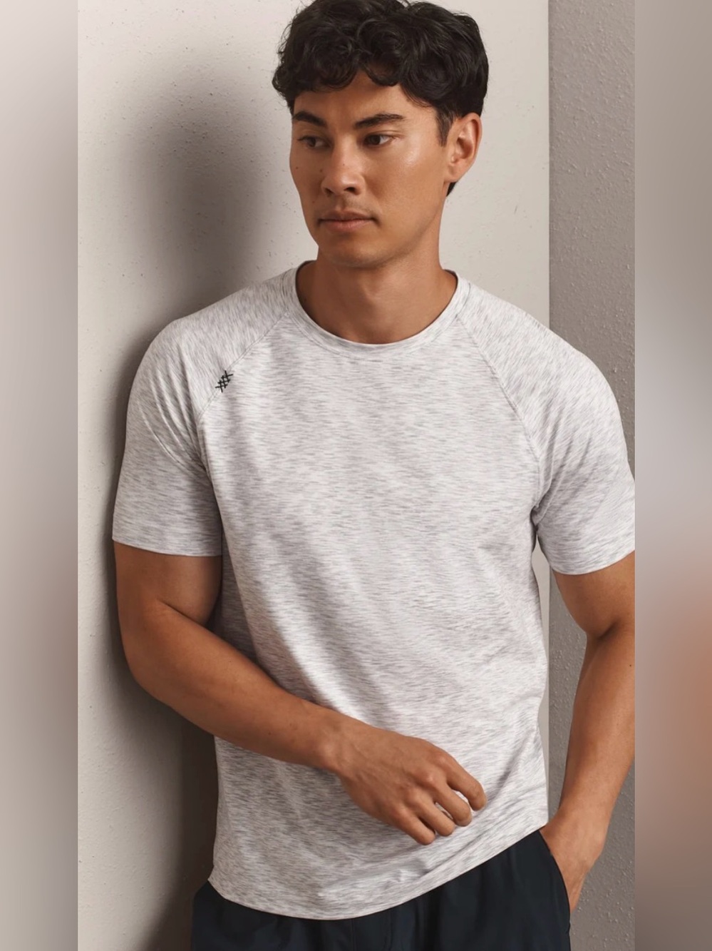 Rhone Reign Short Sleeve T-Shirt in gray space dye